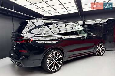 Внедорожник / Кроссовер BMW X7 2025 в 