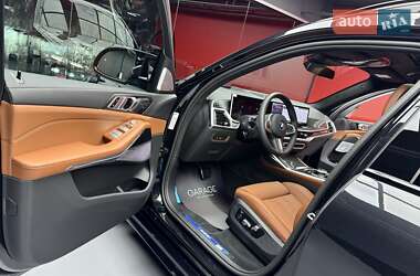 Внедорожник / Кроссовер BMW X7 2025 в 