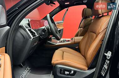 Внедорожник / Кроссовер BMW X7 2025 в 