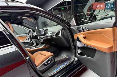 Внедорожник / Кроссовер BMW X7 2025 в 