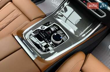 Внедорожник / Кроссовер BMW X7 2025 в 