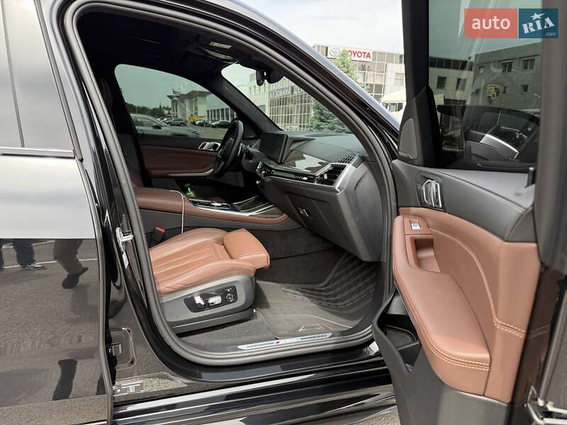 Внедорожник / Кроссовер BMW X7 2023 в Днепре