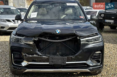 Внедорожник / Кроссовер BMW X7 2020 в 