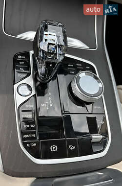 Внедорожник / Кроссовер BMW X7 2020 в 
