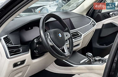 Внедорожник / Кроссовер BMW X7 2020 в 
