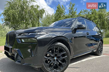 Внедорожник / Кроссовер BMW X7 2024 в 