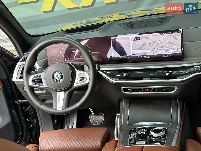 Внедорожник / Кроссовер BMW X7 2024 в Киеве