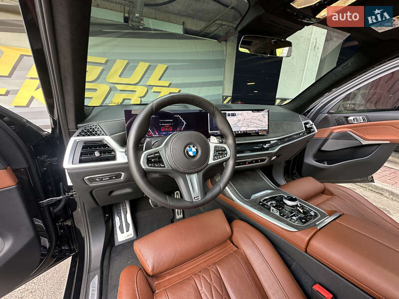 Внедорожник / Кроссовер BMW X7 2024 в Киеве