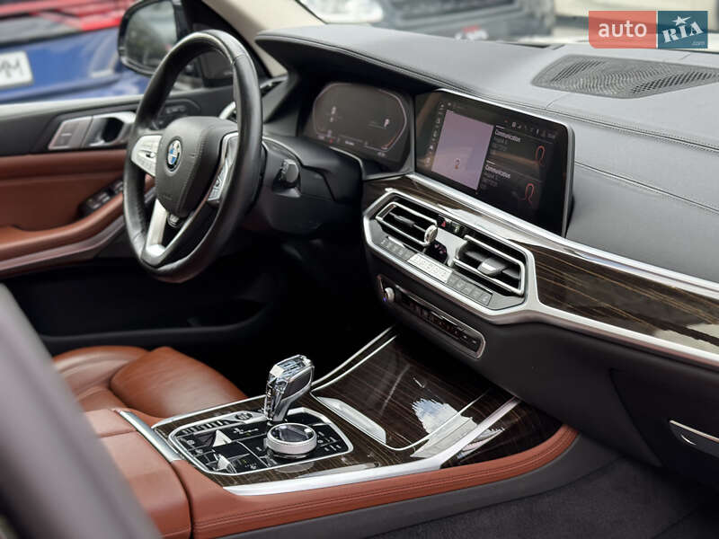 Позашляховик / Кросовер BMW X7 2020 в Києві