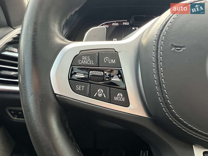 Позашляховик / Кросовер BMW X7 2021 в Києві