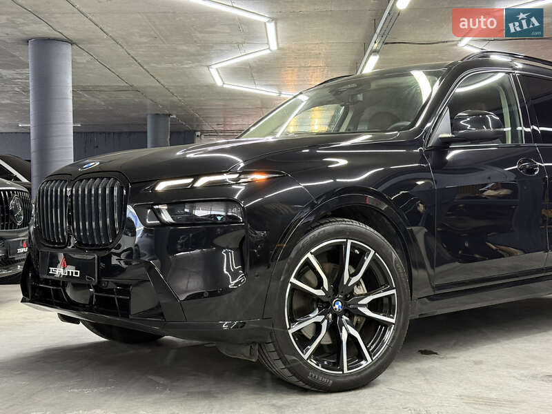 Внедорожник / Кроссовер BMW X7 2023 в Одессе