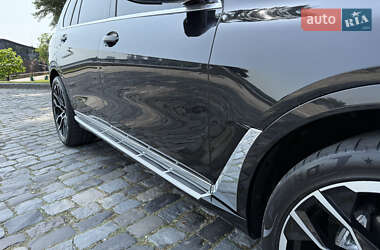 Внедорожник / Кроссовер BMW X7 2019 в 