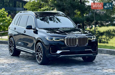 Внедорожник / Кроссовер BMW X7 2019 в 
