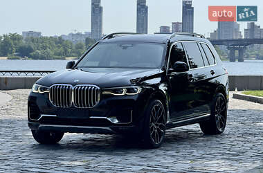 Внедорожник / Кроссовер BMW X7 2019 в 
