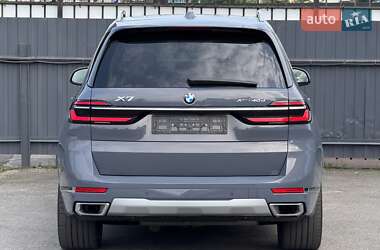Внедорожник / Кроссовер BMW X7 2022 в 