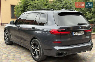 Внедорожник / Кроссовер BMW X7 2021 в 