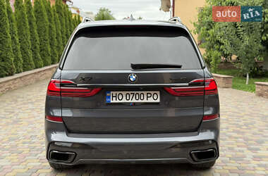 Внедорожник / Кроссовер BMW X7 2021 в 