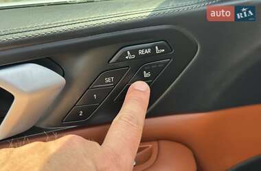 Внедорожник / Кроссовер BMW X7 2019 в 
