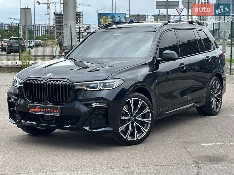 BMW X7 2021