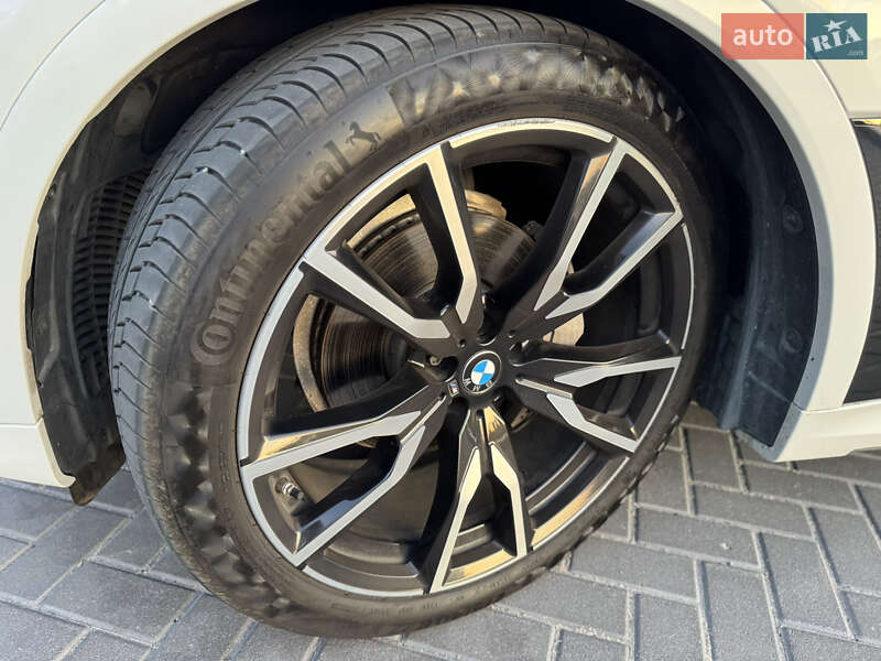 Позашляховик / Кросовер BMW X7 2019 в Києві