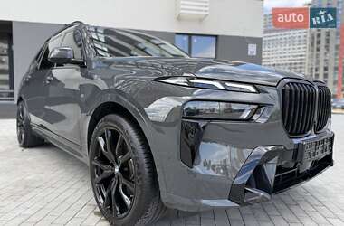 Внедорожник / Кроссовер BMW X7 2024 в Киеве