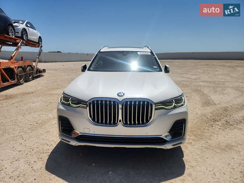 BMW X7 2020
