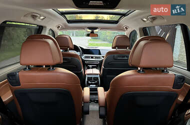 Позашляховик / Кросовер BMW X7 2019 в 