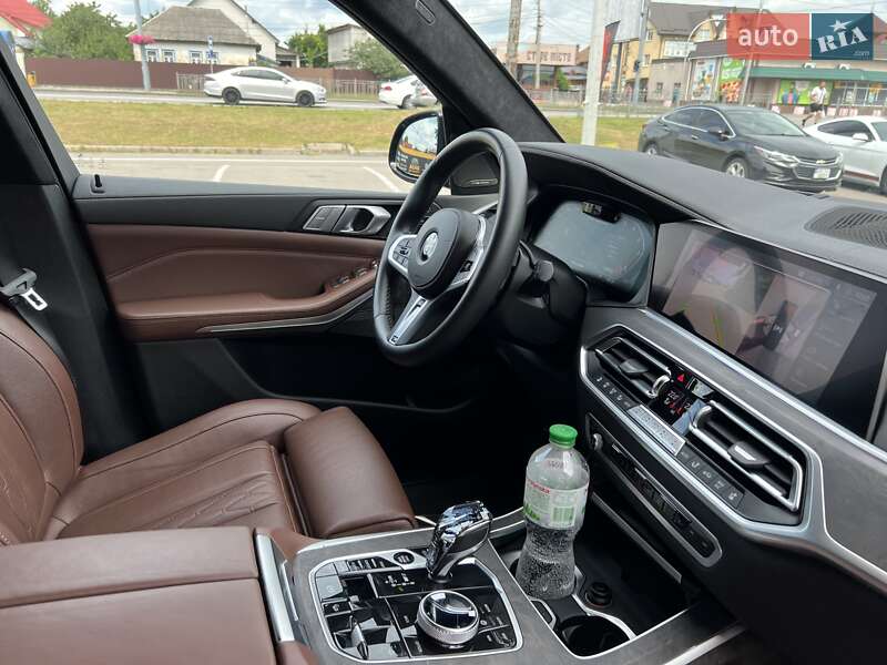 Внедорожник / Кроссовер BMW X7 2020 в Киеве