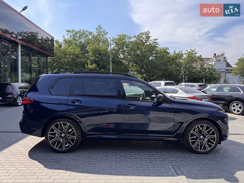 Внедорожник / Кроссовер BMW X7 2022 в Одессе