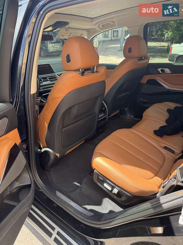 Внедорожник / Кроссовер BMW X7 2019 в Кривом Роге фото 23 Внедорожник / Кроссовер BMW X7 2019 в Кривом Роге