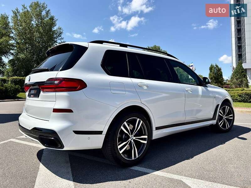 Позашляховик / Кросовер BMW X7 2022 в Києві