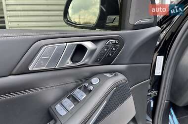 Внедорожник / Кроссовер BMW X7 2022 в 