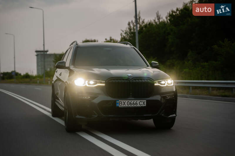 Внедорожник / Кроссовер BMW X7 2019 в Хмельницком