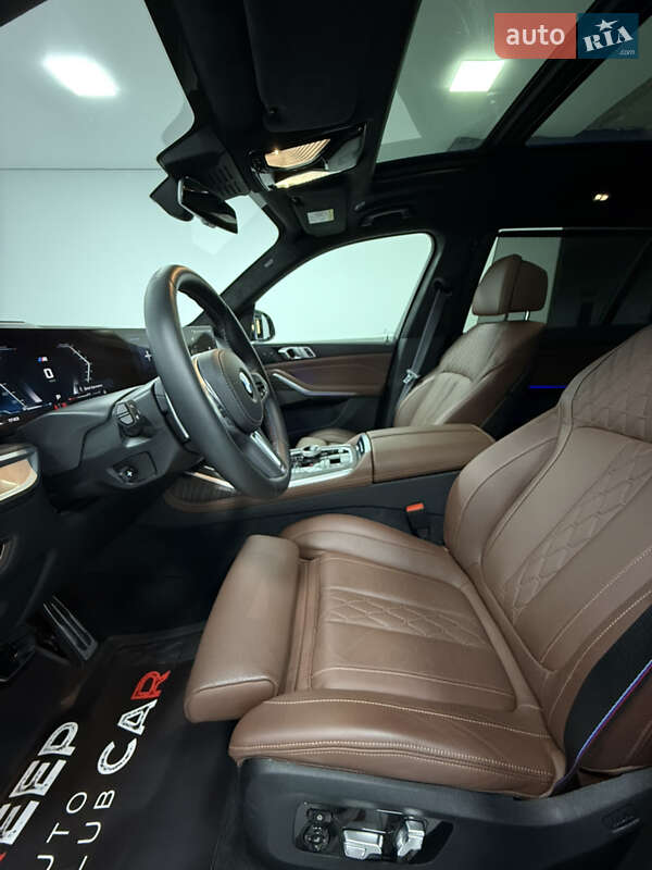 Внедорожник / Кроссовер BMW X7 2024 в Одессе