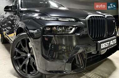 Внедорожник / Кроссовер BMW X7 2024 в Киеве