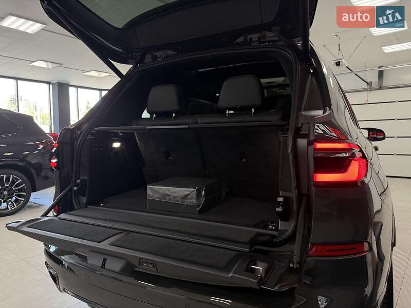 Внедорожник / Кроссовер BMW X7 2025 в Тернополе