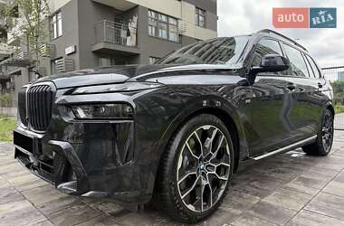 Внедорожник / Кроссовер BMW X7 2023 в Киеве