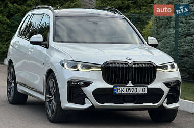 Внедорожник / Кроссовер BMW X7 2021 в Ровно