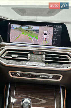 Позашляховик / Кросовер BMW X7 2019 в 