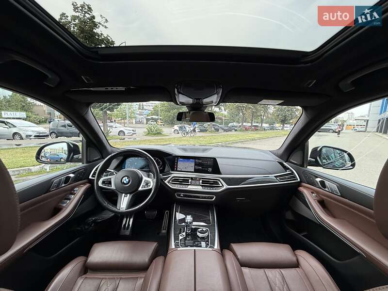 Внедорожник / Кроссовер BMW X7 2022 в Киеве