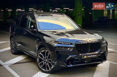 Внедорожник / Кроссовер BMW X7 2023 в Киеве