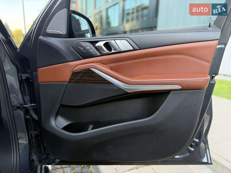 Внедорожник / Кроссовер BMW X7 2021 в Львове фото 85 Внедорожник / Кроссовер BMW X7 2021 в Львове