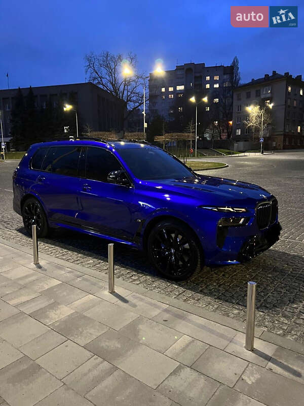 Внедорожник / Кроссовер BMW X7 2022 в Днепре