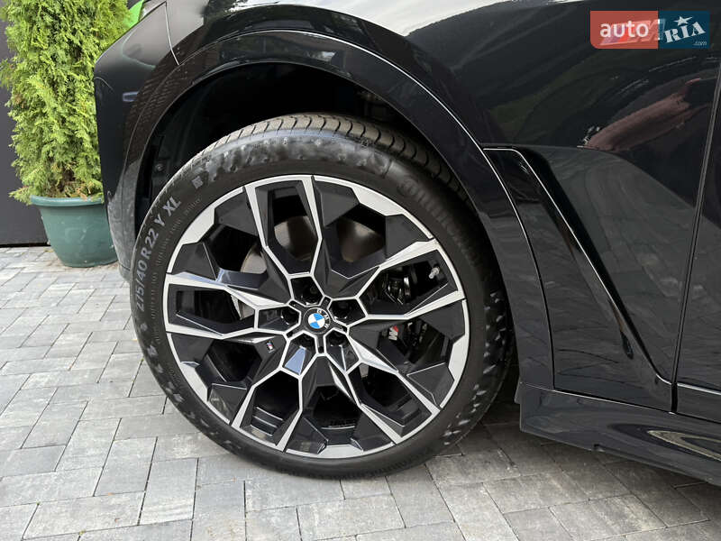 Внедорожник / Кроссовер BMW X7 2022 в Киеве