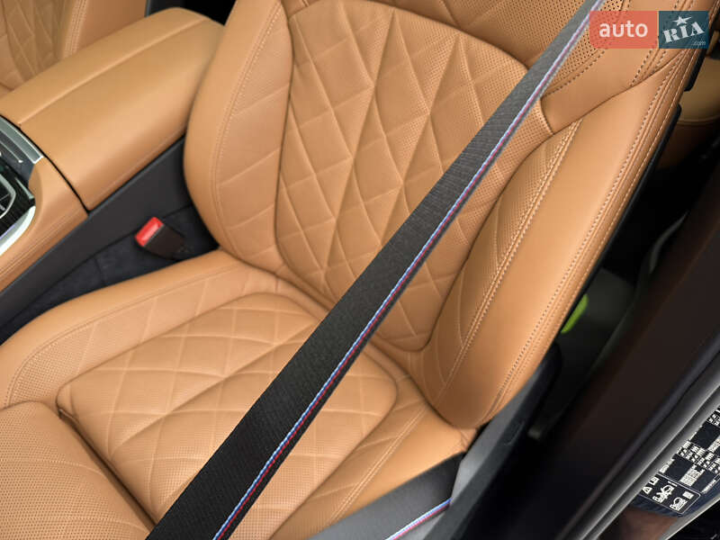 Внедорожник / Кроссовер BMW X7 2022 в Киеве