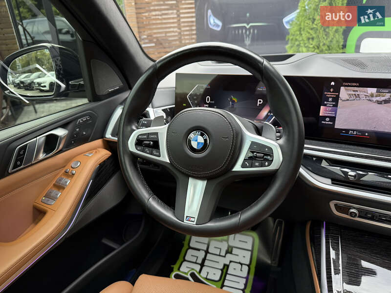 Внедорожник / Кроссовер BMW X7 2022 в Киеве