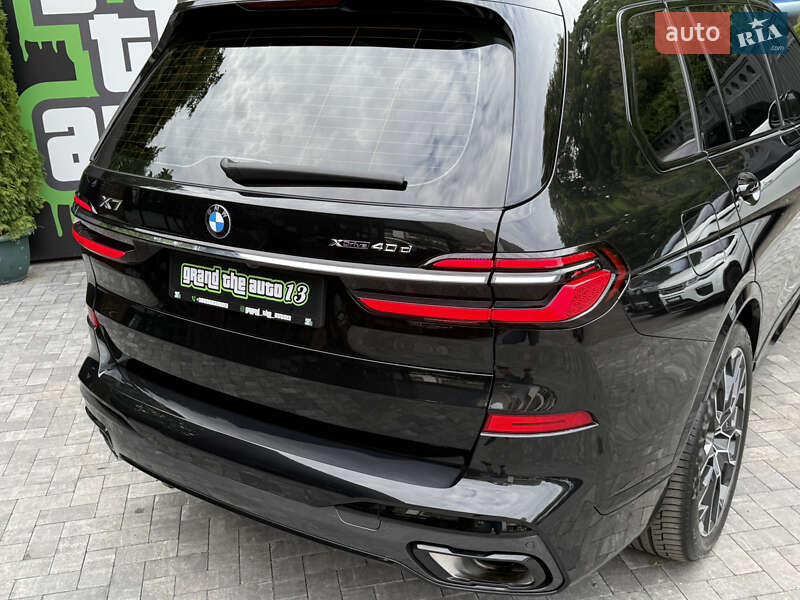 Внедорожник / Кроссовер BMW X7 2022 в Киеве
