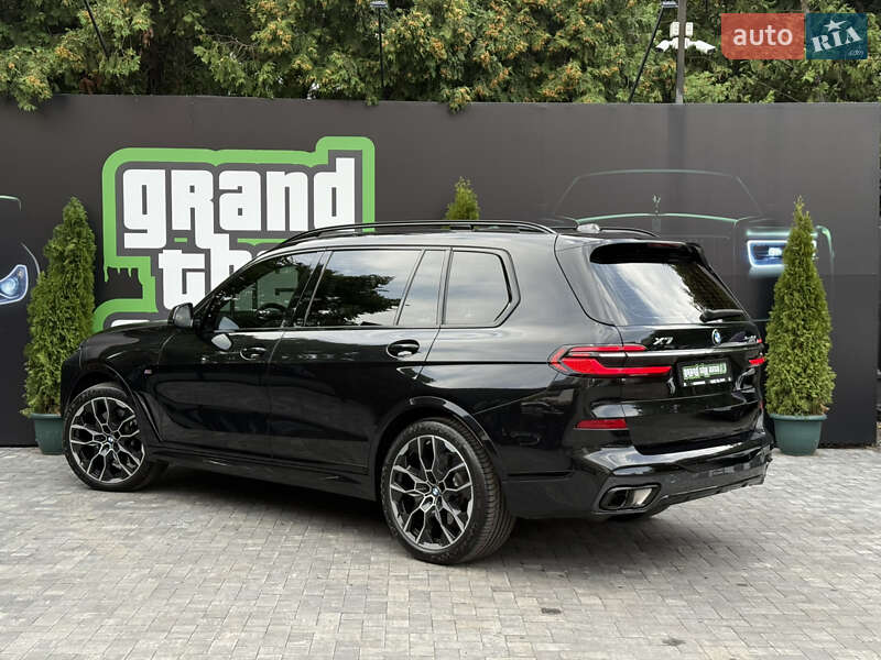 Внедорожник / Кроссовер BMW X7 2022 в Киеве