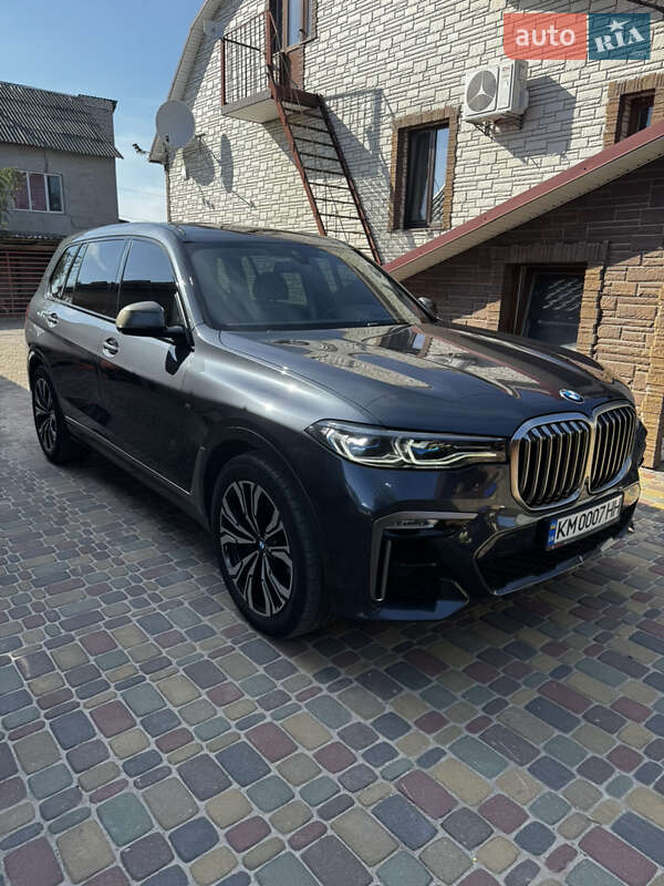 BMW X7 2019