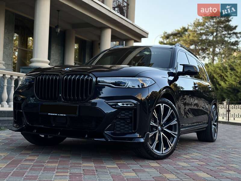 BMW X7 2021